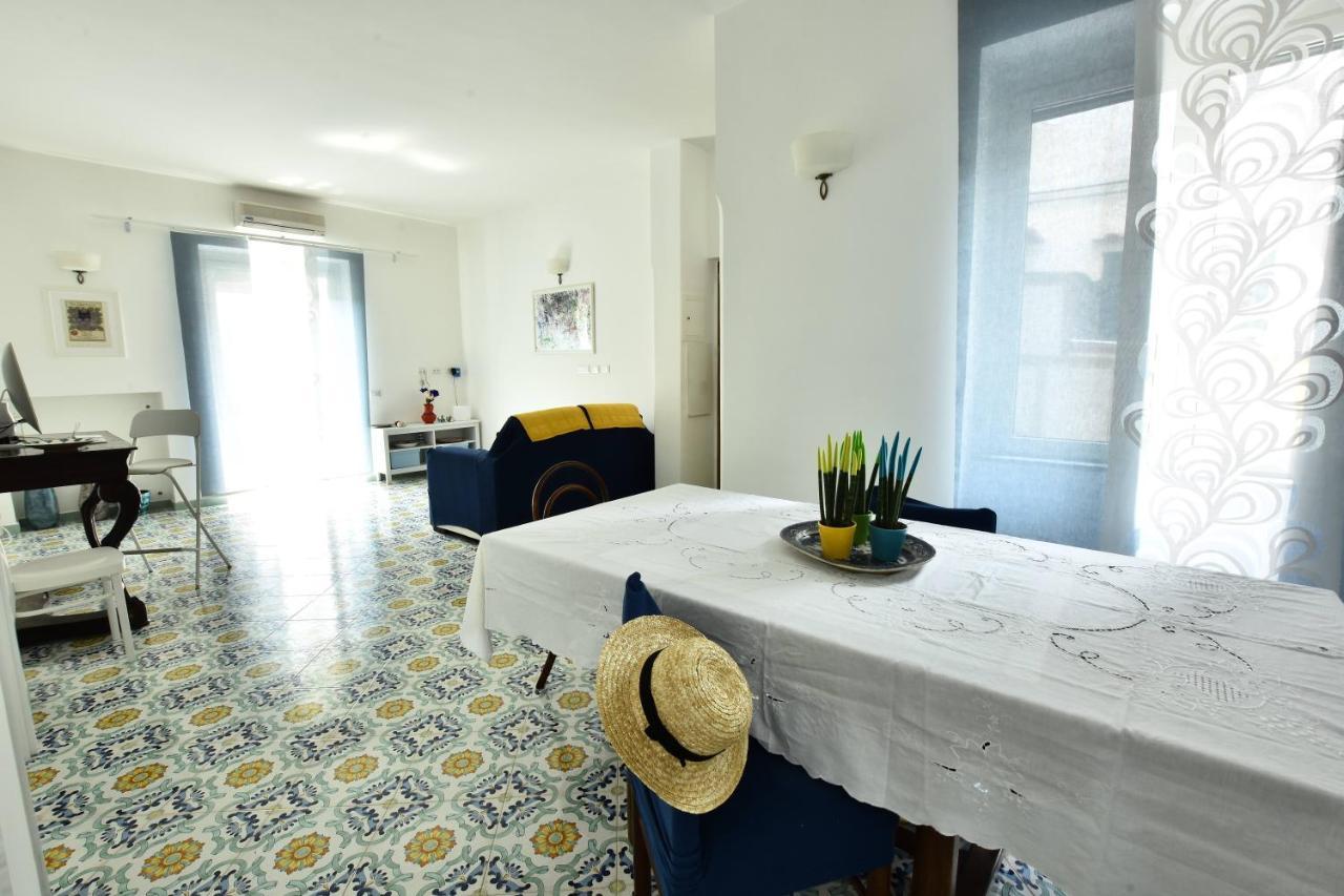 Il Gelsomino Amalfi Bed & Breakfast ภายนอก รูปภาพ