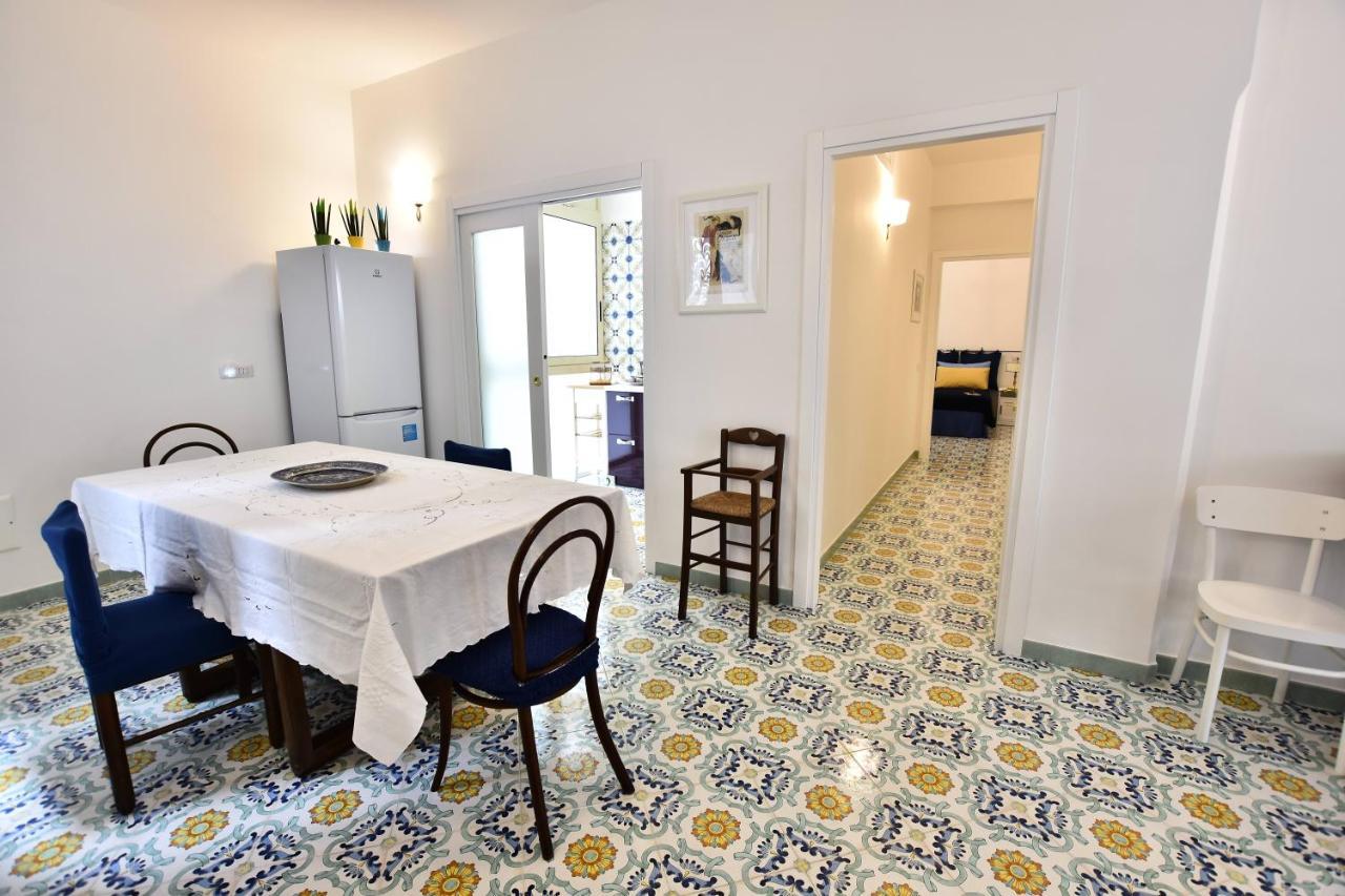 Il Gelsomino Amalfi Bed & Breakfast ภายนอก รูปภาพ