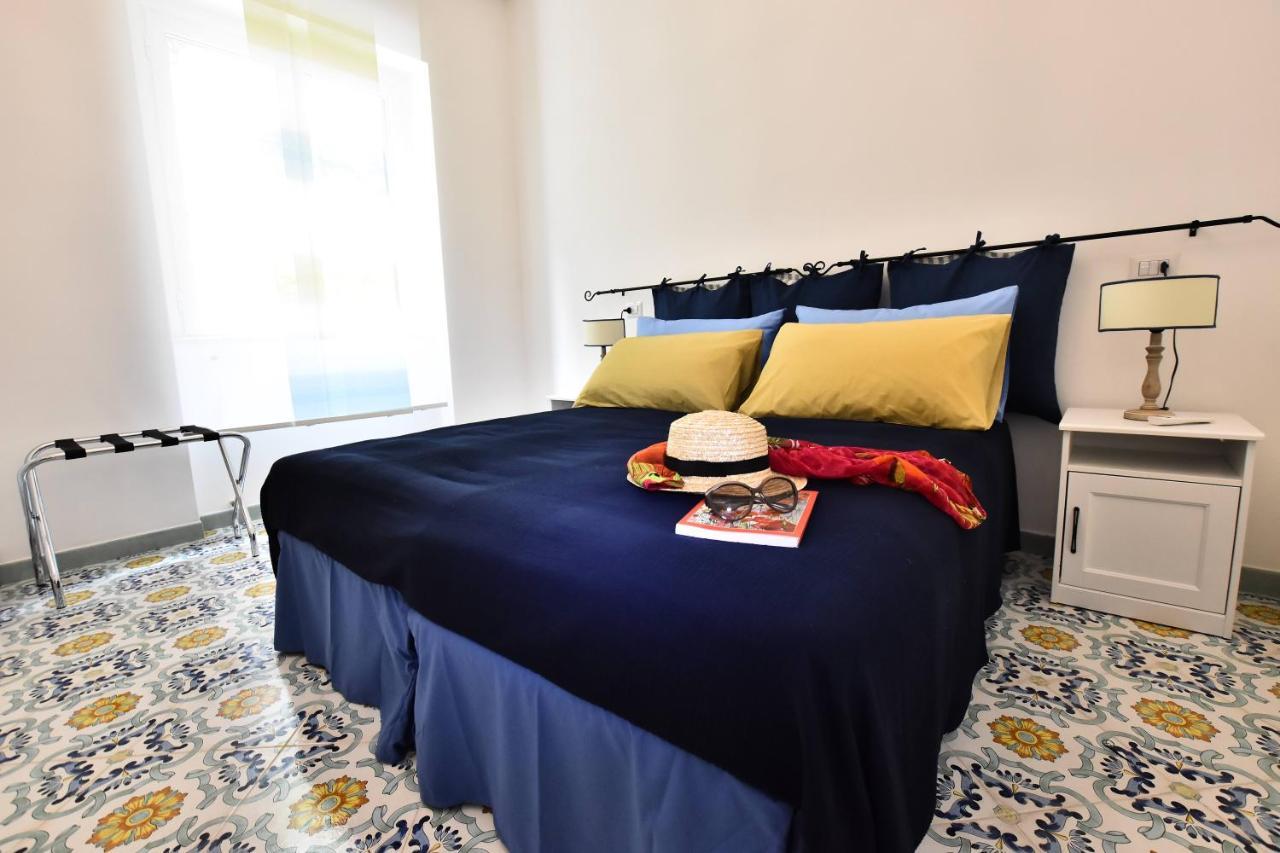 Il Gelsomino Amalfi Bed & Breakfast ภายนอก รูปภาพ