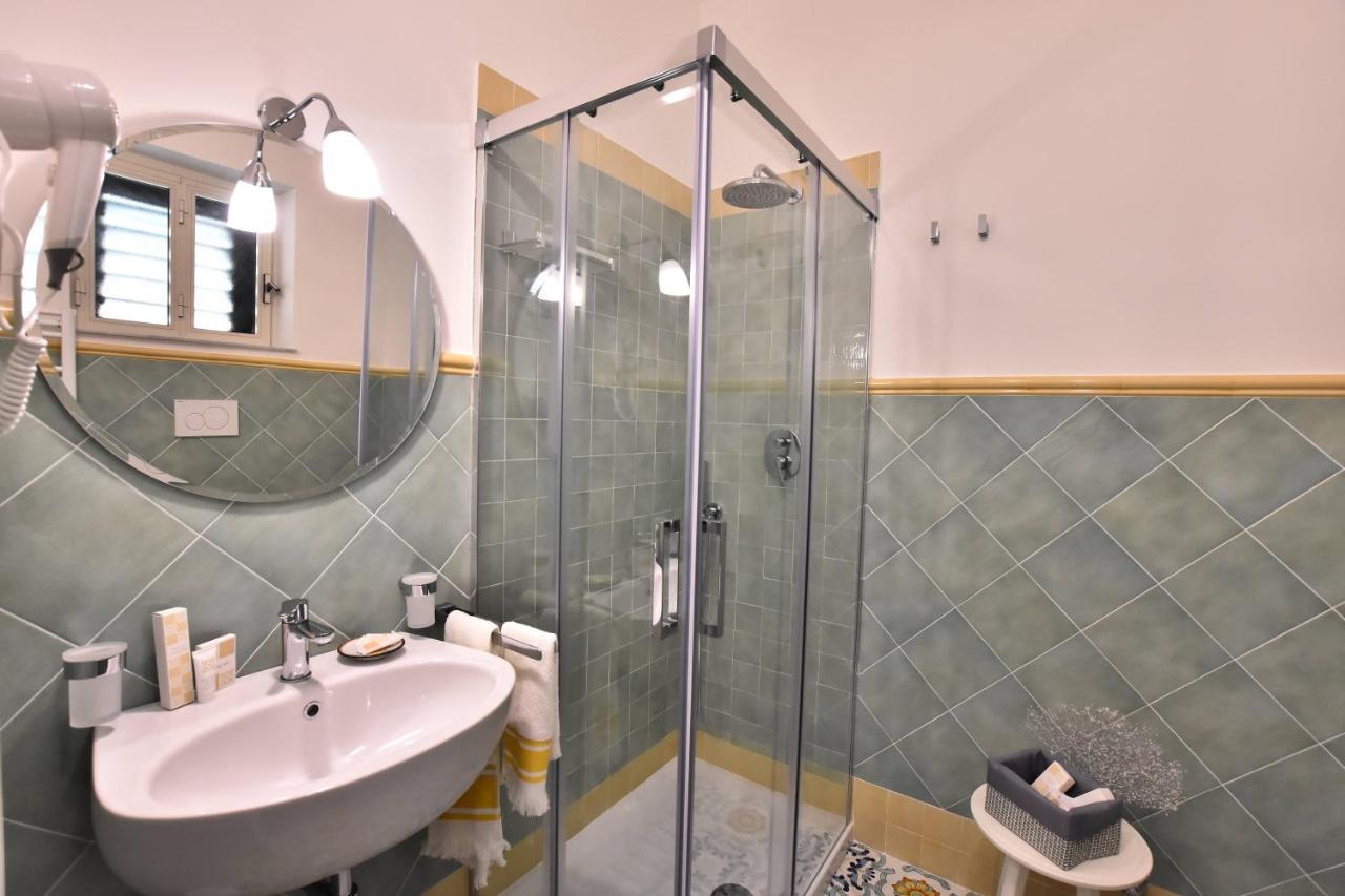 Il Gelsomino Amalfi Bed & Breakfast ภายนอก รูปภาพ